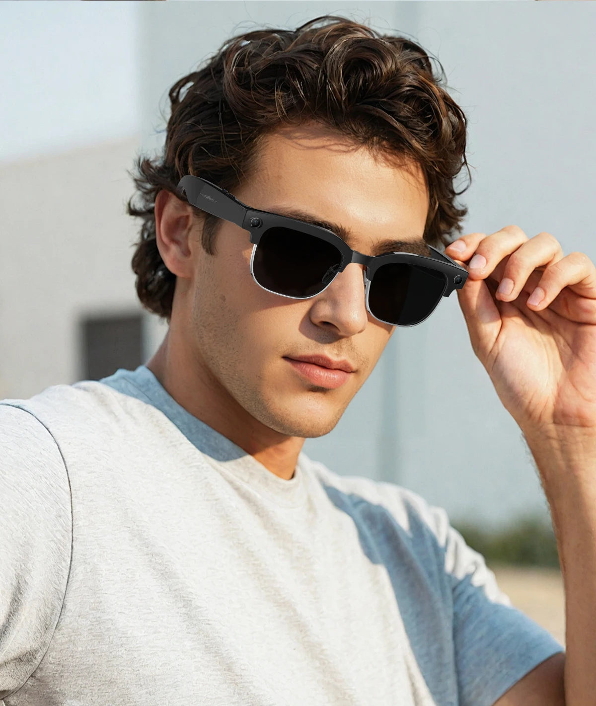 AI Smart Glasses with HD Camera, Bluetooth & Colour‑Changing Lenses